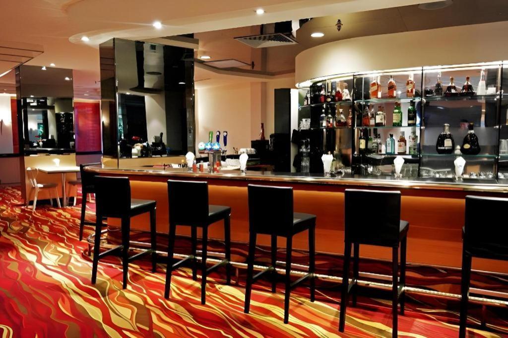 Miramar Hotel